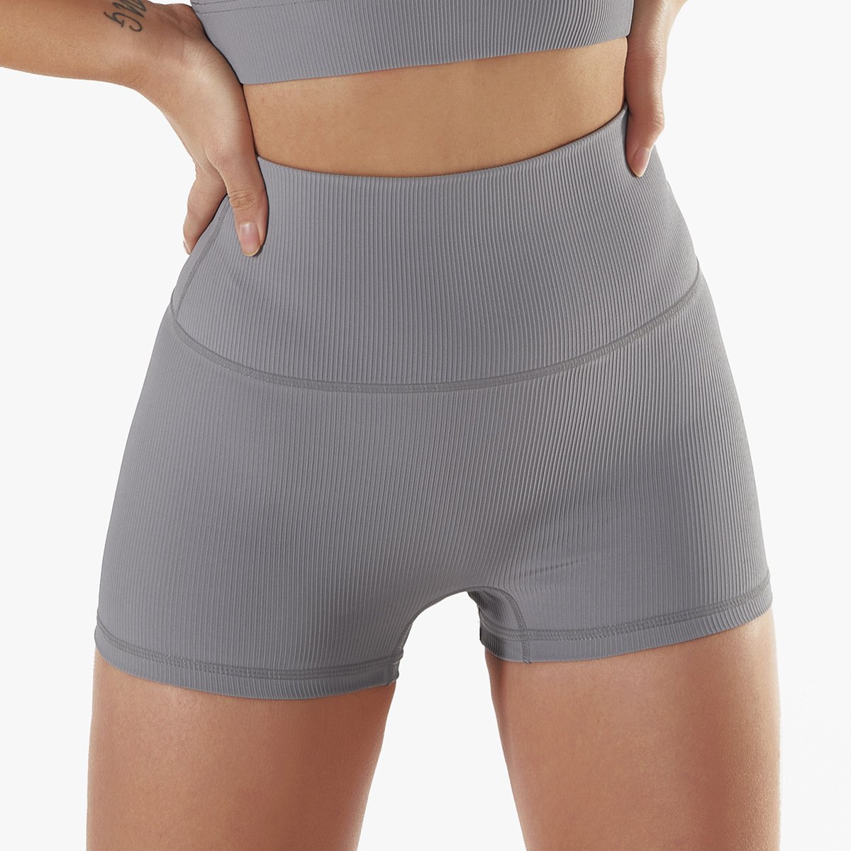 High-Waisted Ribbed Training Shorts - Gray