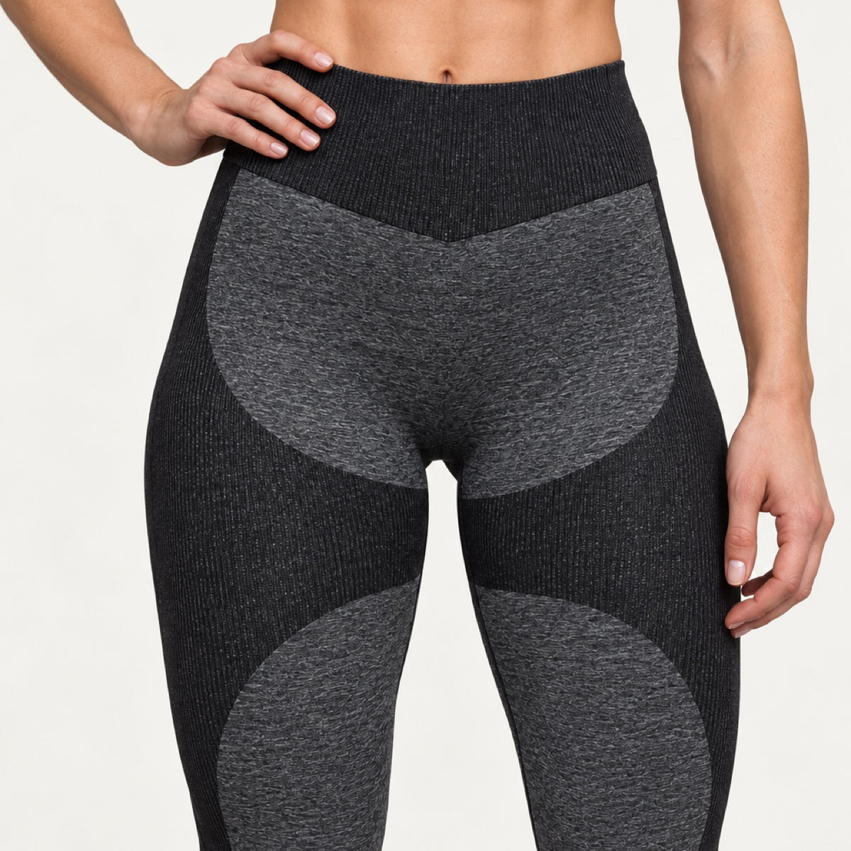 High-Waisted Leggings with Contrast Curved Panels - detail