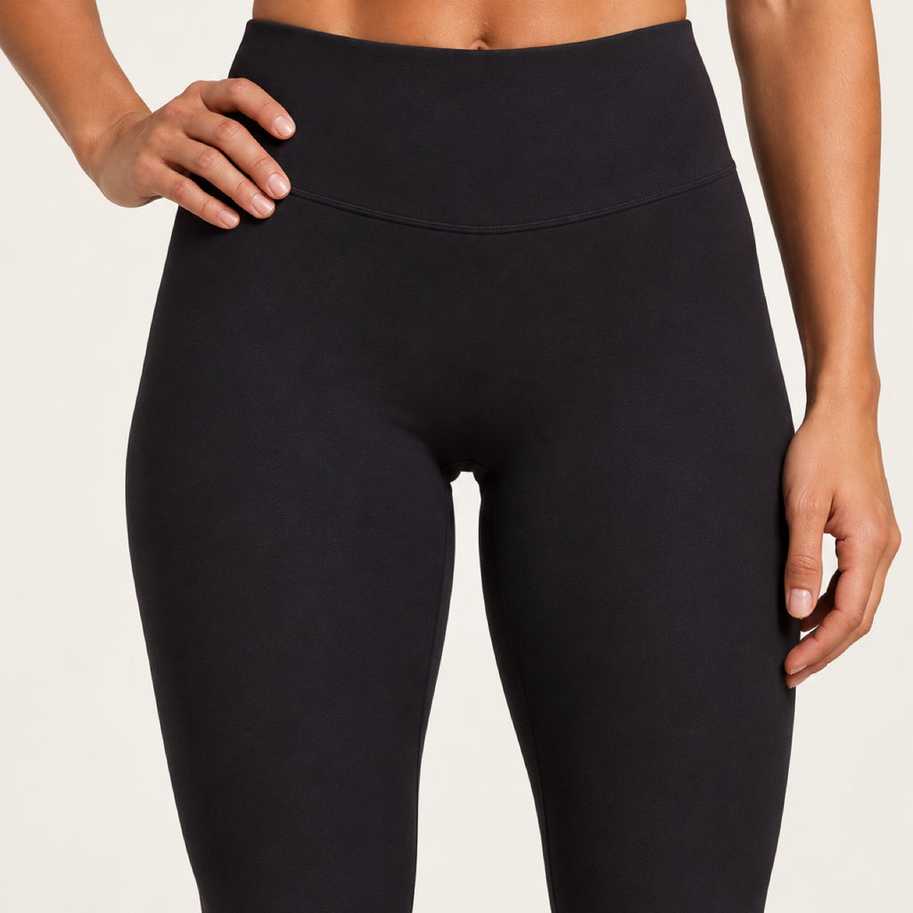 High-Waisted Leggings in Solid Colors - detail
