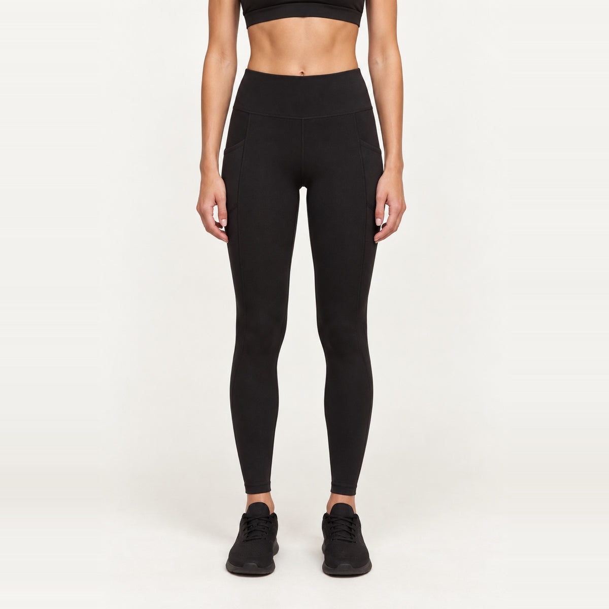 High-Waisted Leggings with Side Pockets - Black