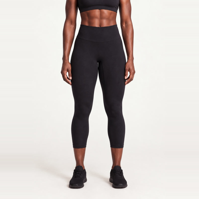 High-Waisted Capri Leggings - Black