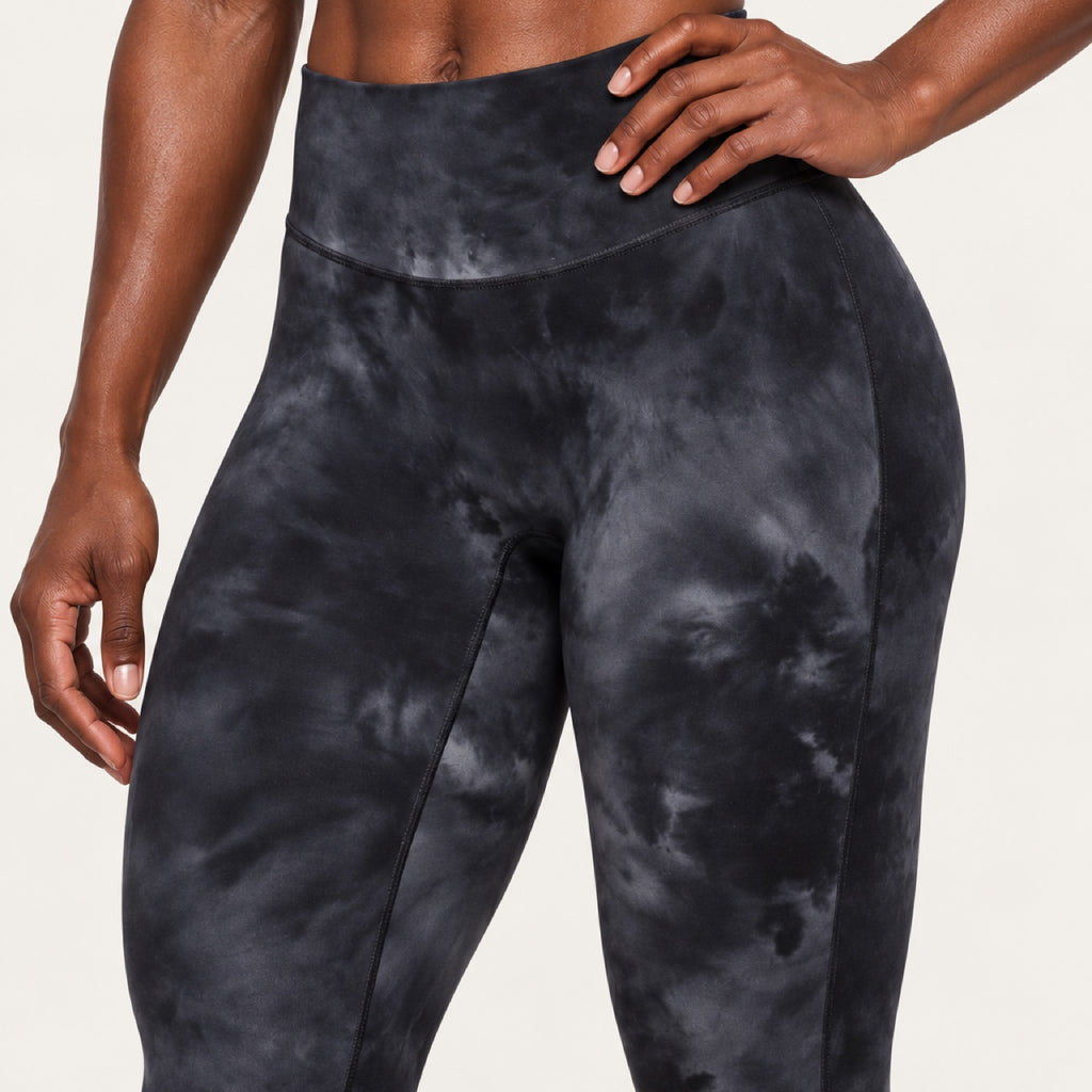 High-Waisted Ankle Leggings with Mottled Tie-Dye - detail