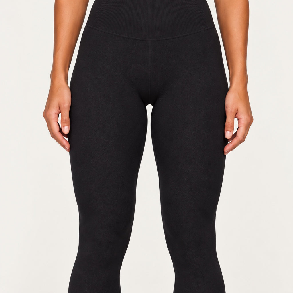 High-Waisted Workout Leggings with Ribbed Knit Panels - detail