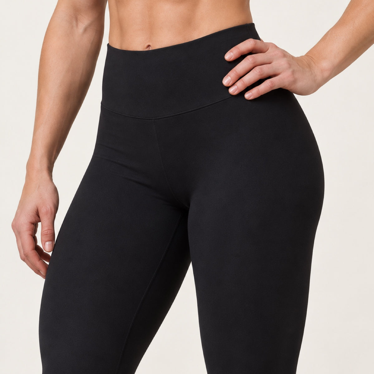 High-Waisted Leggings with Contoured Seams - detail