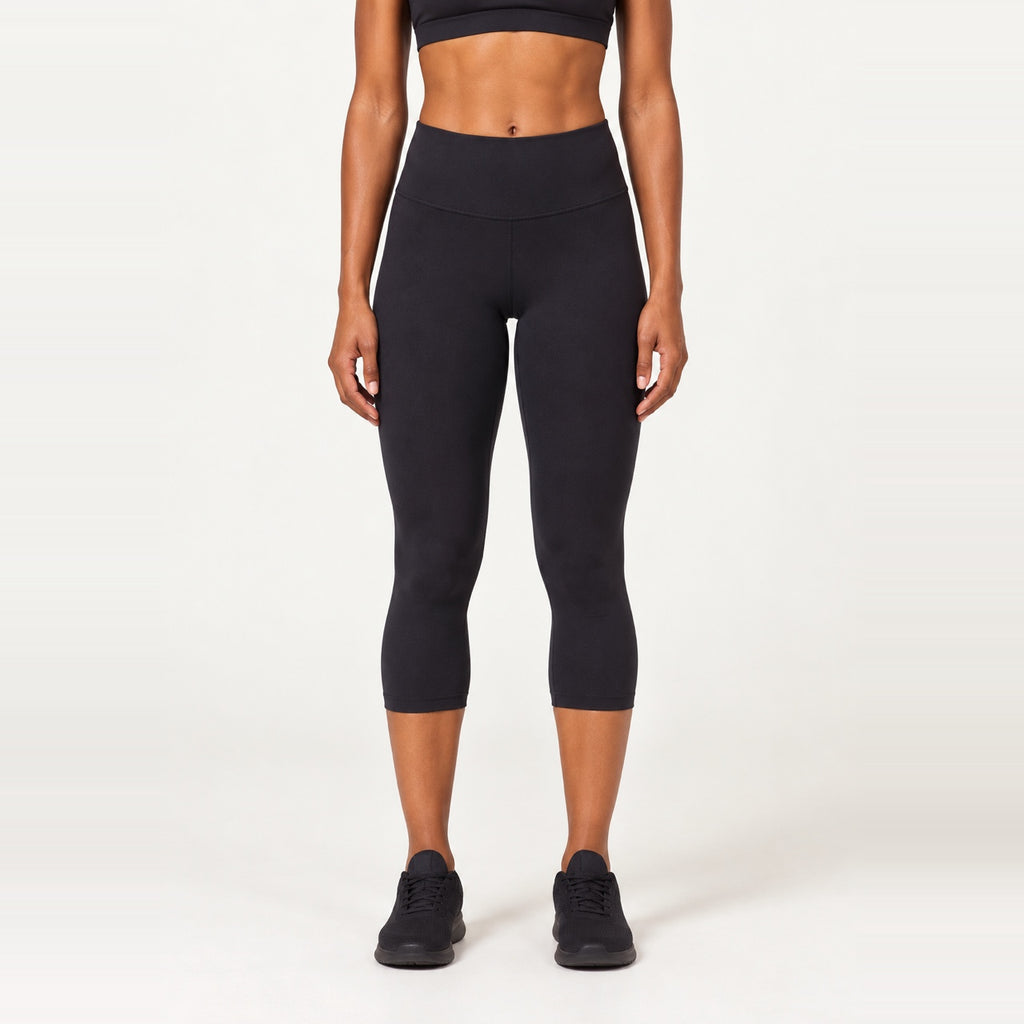 High-Waisted Capri Leggings with Waist Pocket - Black