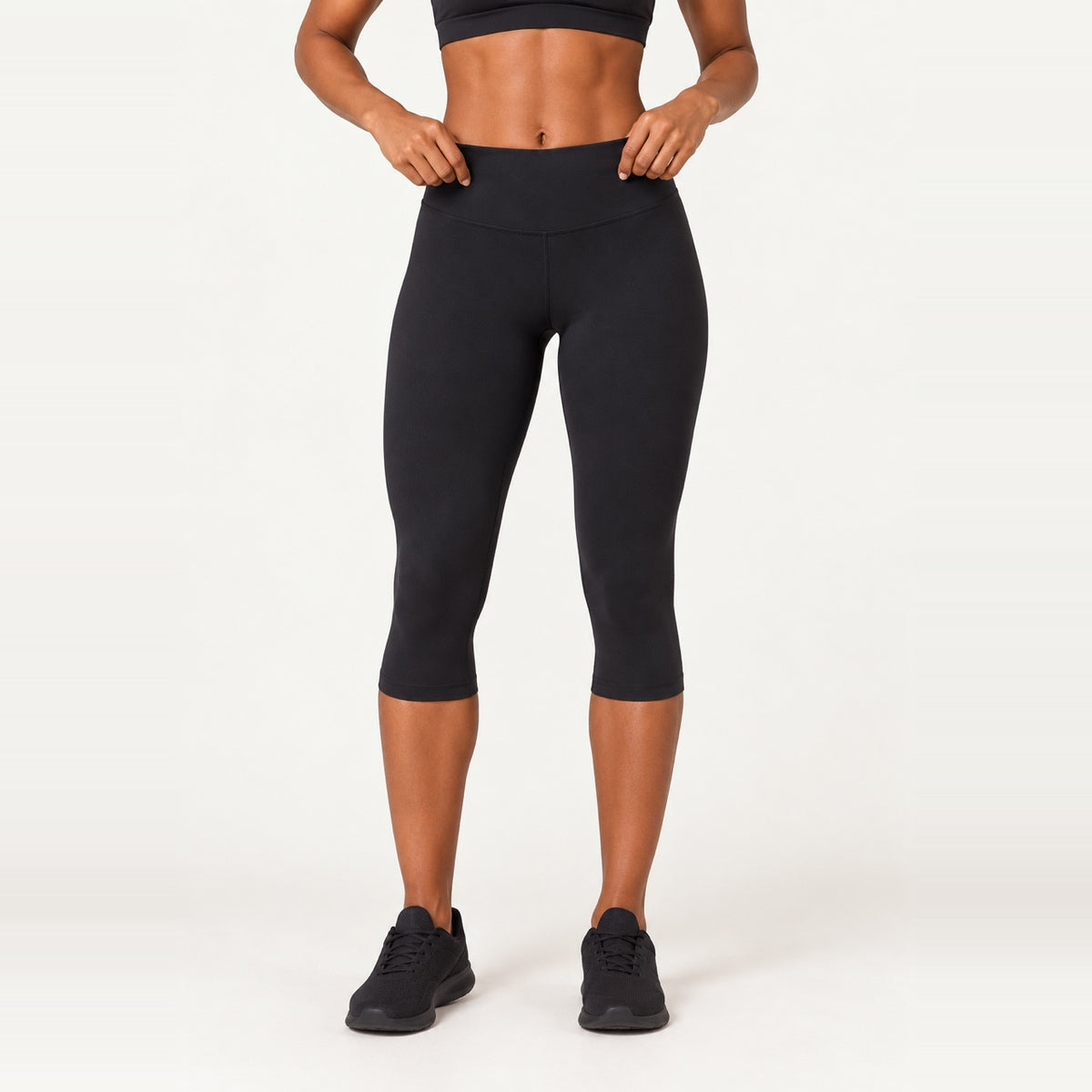 High-Waisted Capri Leggings with Waist Pocket - Black