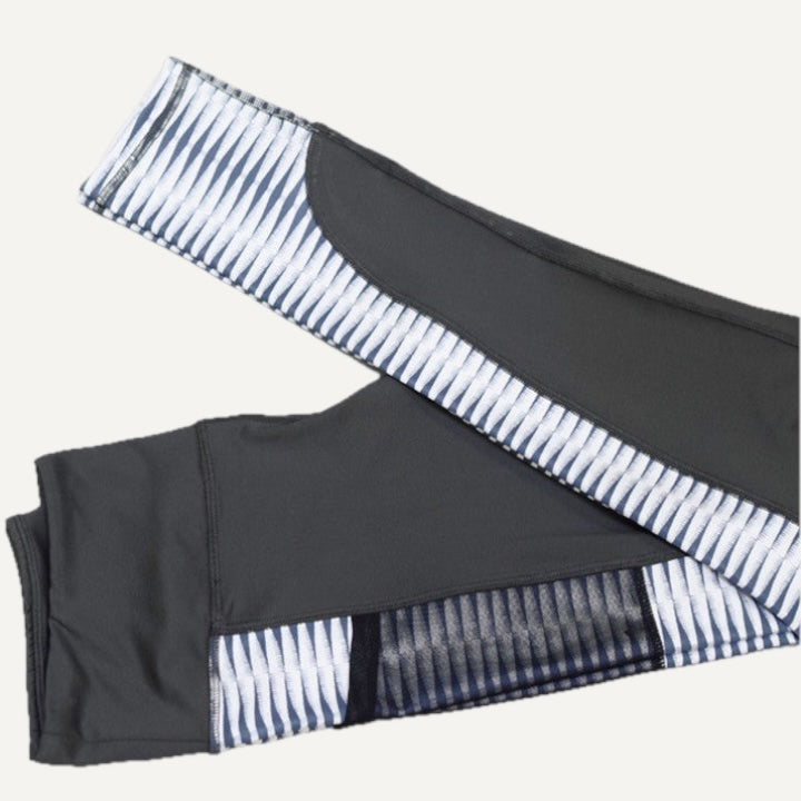 Pocket Leggings with Striped Mesh Side Panels