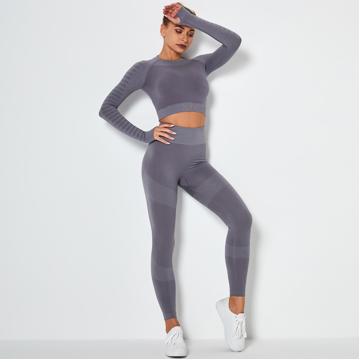 Seamless Knit Long Sleeve Crop Top - Gray