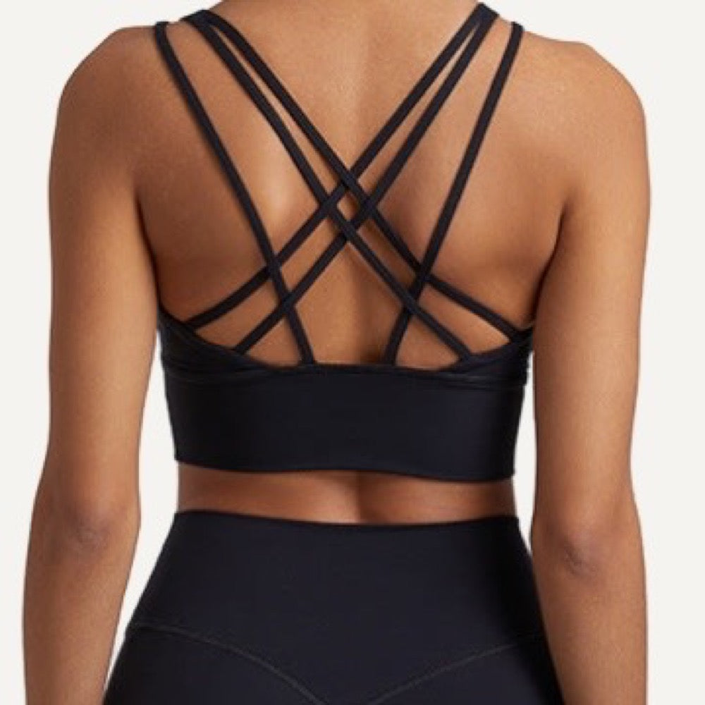 Strappy-Back Sports Bra with Wide Underband - detail