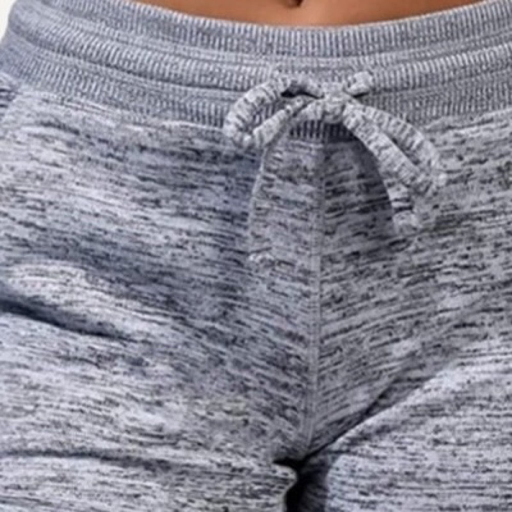 Heathered Drawstring Shorts with Side Pockets - detail