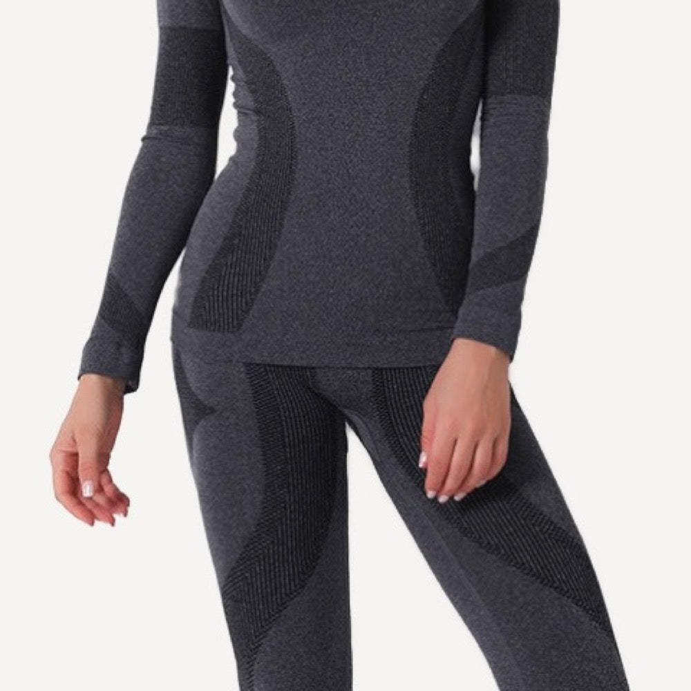 High-Neck Long-Sleeve Workout Set - detail