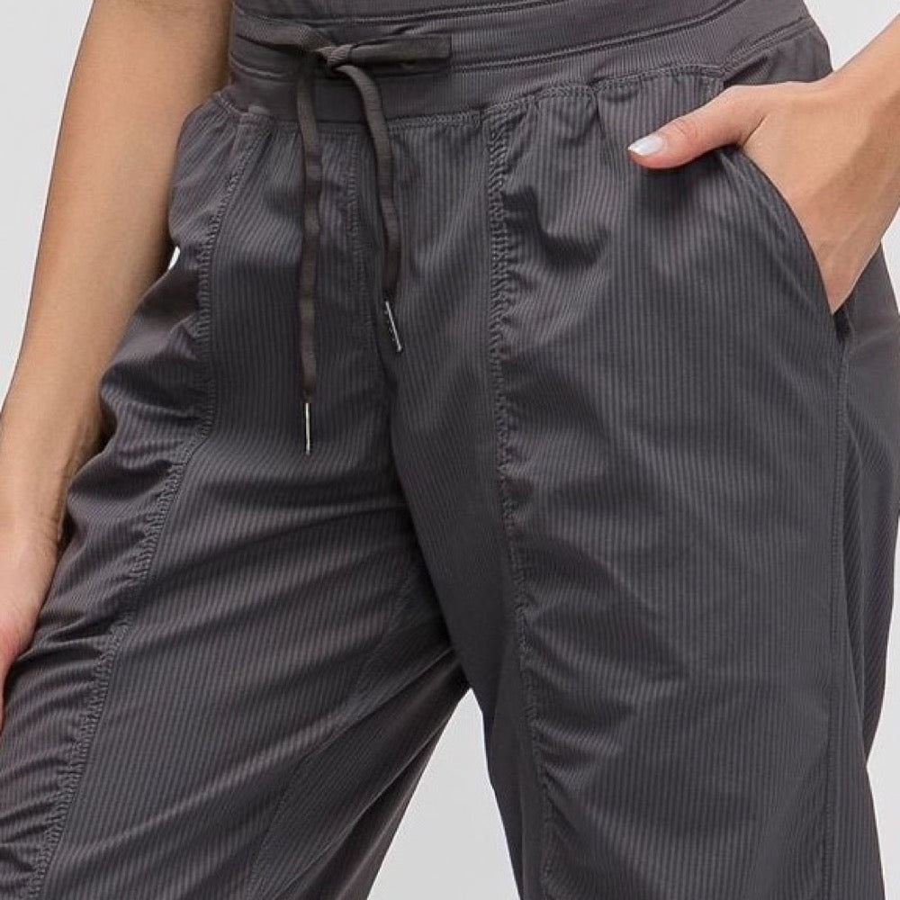 Drawstring Joggers with Side Pockets and Ribbed Cuffs - detail